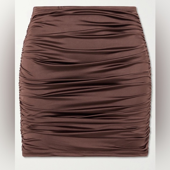 Good American Dresses & Skirts - GOOD AMERICAN Ruched stretch-satin mini skirt
